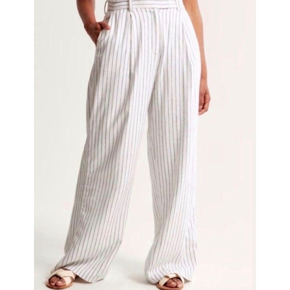 Abercrombie Sloane Linen Pinstripe Pants in White Size 24